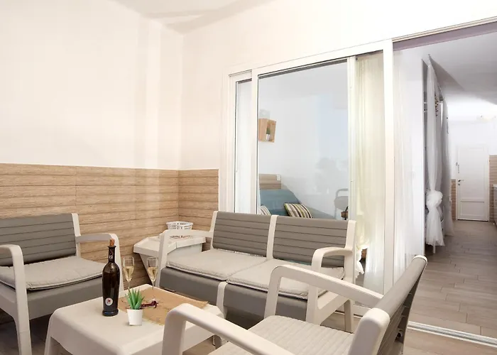 Apartment Vivienda Vacacional Audrey En Playa Roca Costa Teguise